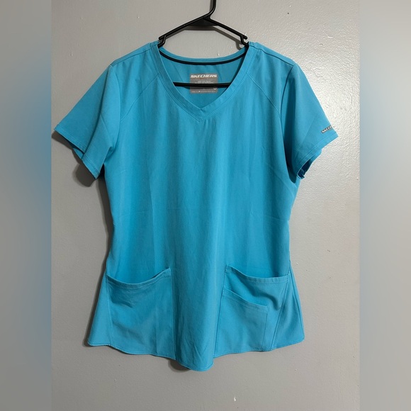 Skechers scrub set - Picture 1 of 2